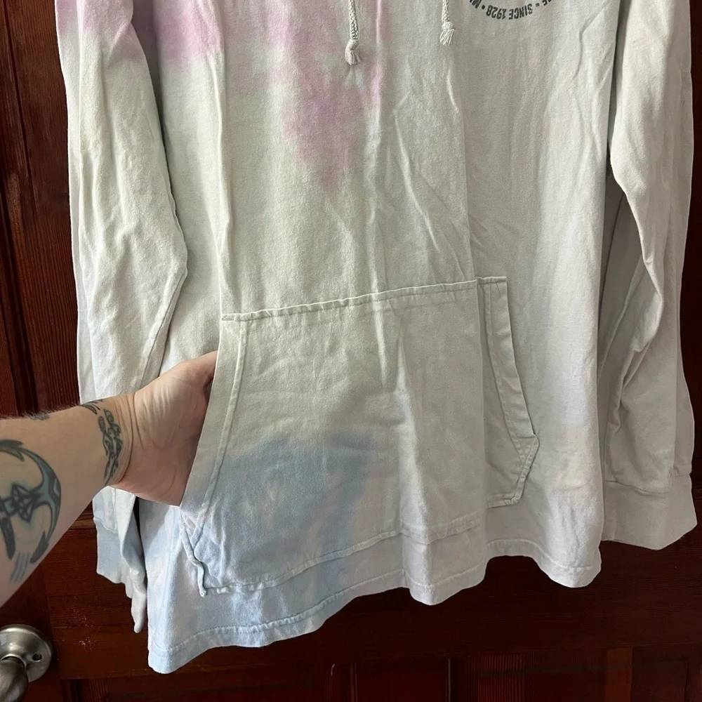 Disney Mickey Mouse Hoodie L Pastel Ombre Long Sleeve, Graphic tee, 100% Cotton